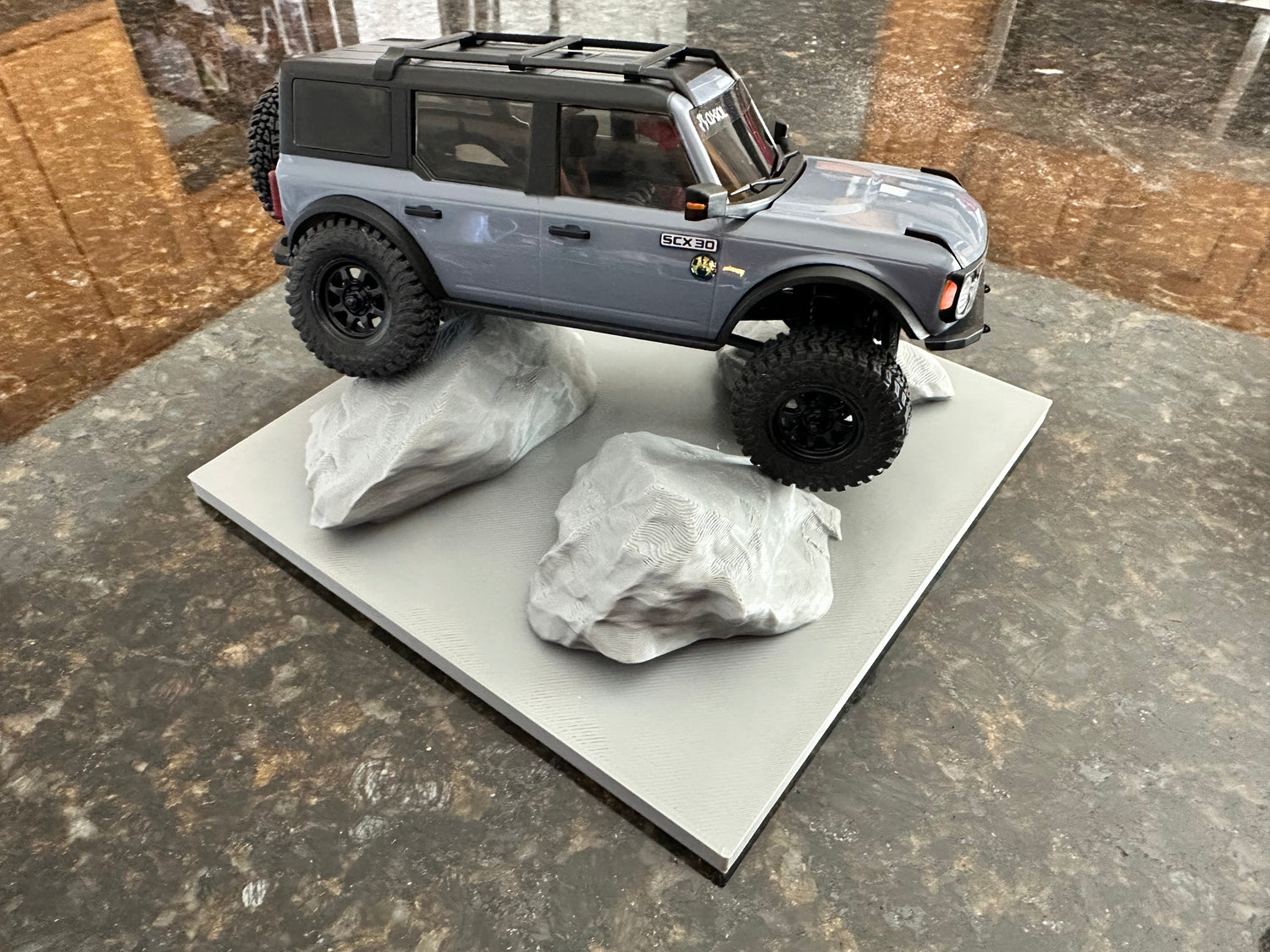 DISPLAY TILES – Showcase Your Rig